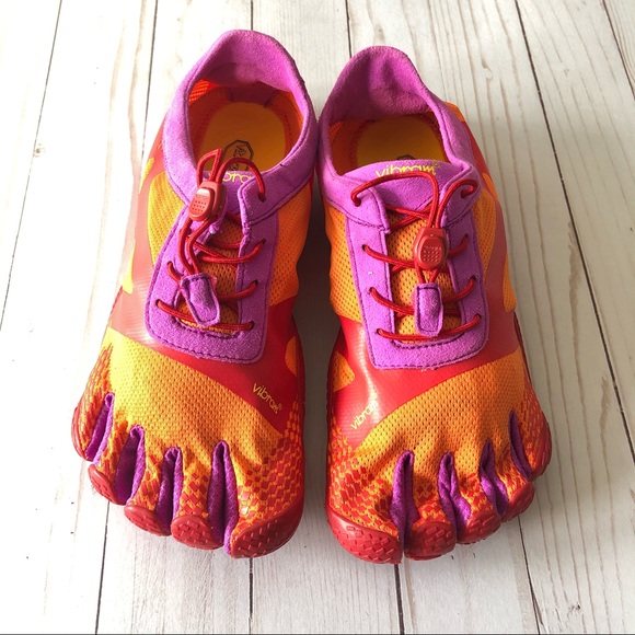 Vibram | Shoes | Vibram Fivefingers 